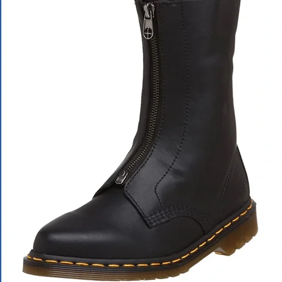 Dr. Martens | Shoes | Iso Doc Martens Zena Boots | Poshmark